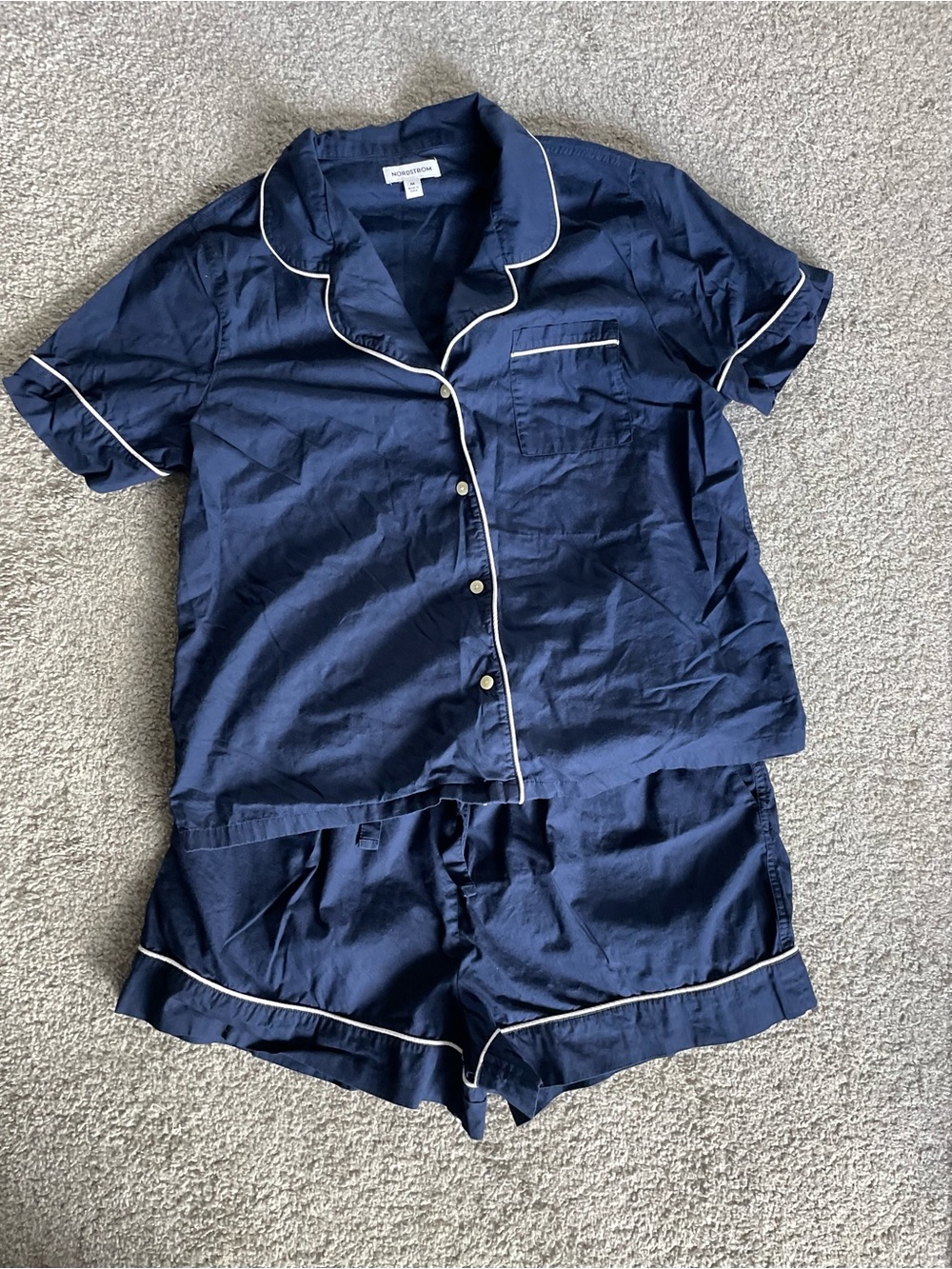 Nordstrom 100% Cotton Women's Navy Short Pajama Set with White Piping
